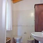 Charming House With Sea View Near Lucca بيت للعطل